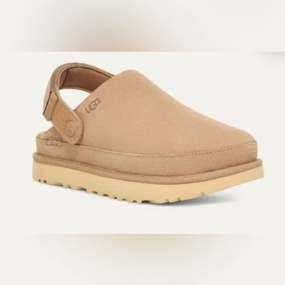 NWT UGG Goldenstar
Clog Sand 7 - Picture 6 of 13